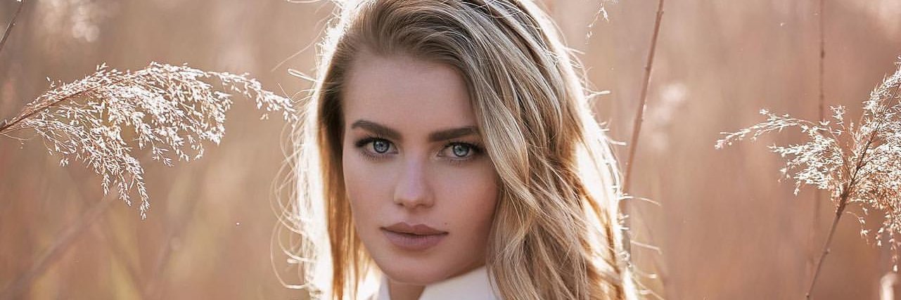 bettina_41's profile banner image