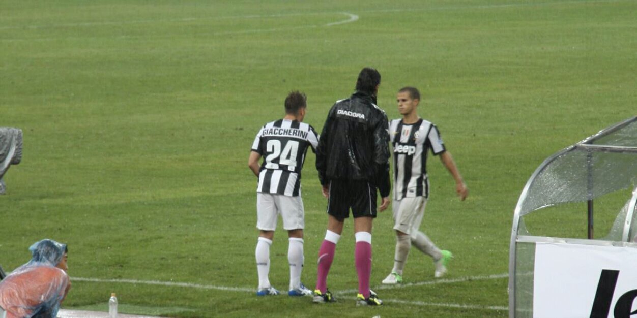 juv10ale's profile banner image