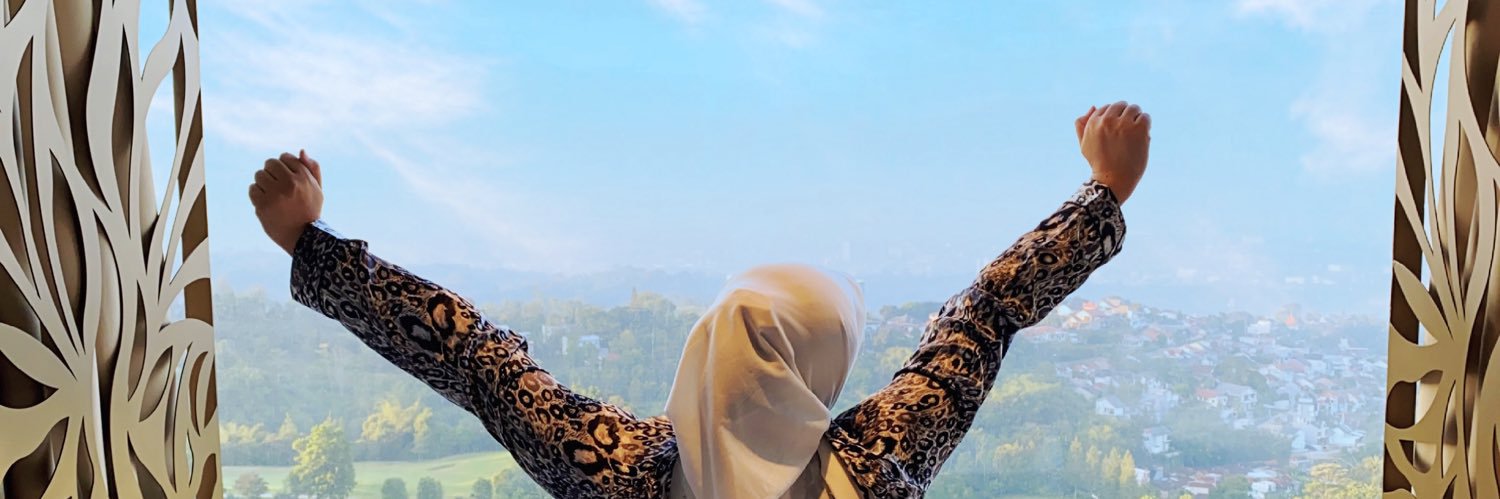 anieanooy's profile banner image