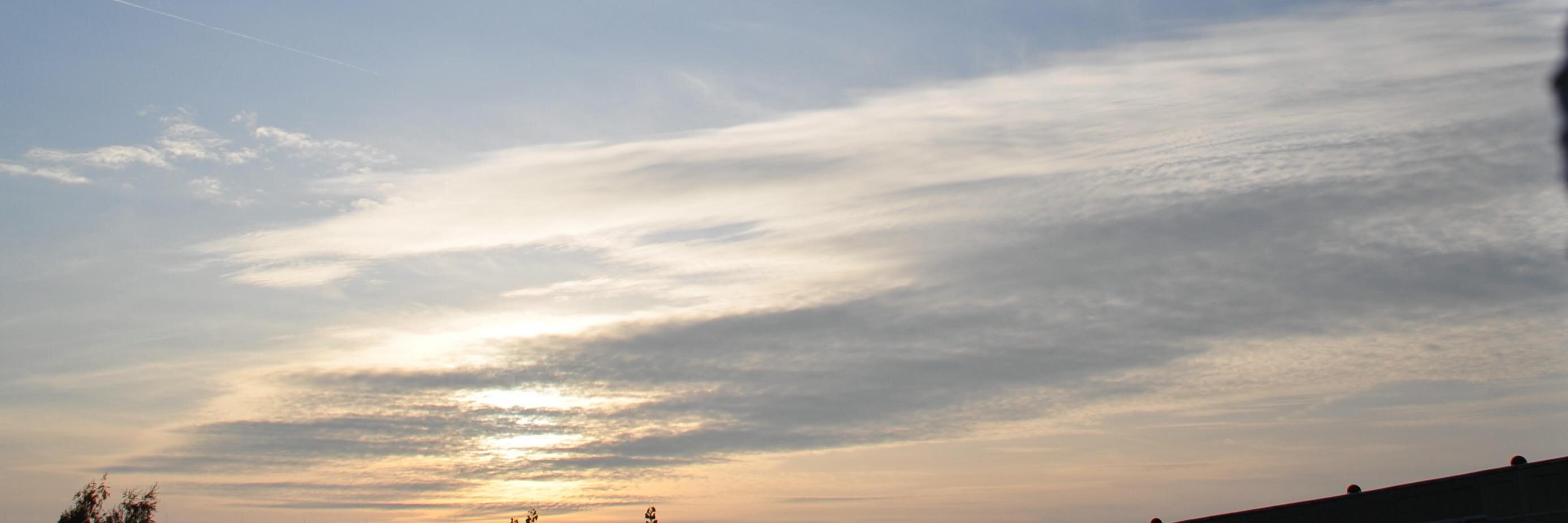 EniLE77's profile banner image