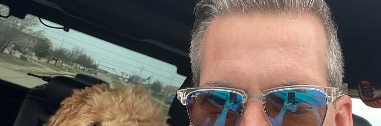 thatoist's profile banner image