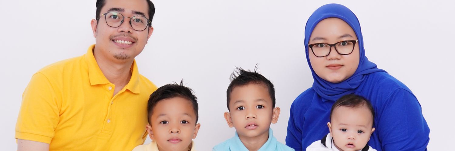aditprawira's profile banner image