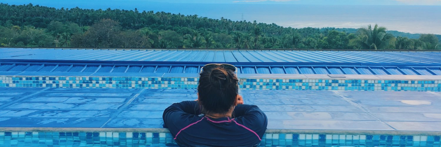 chenieang's profile banner image
