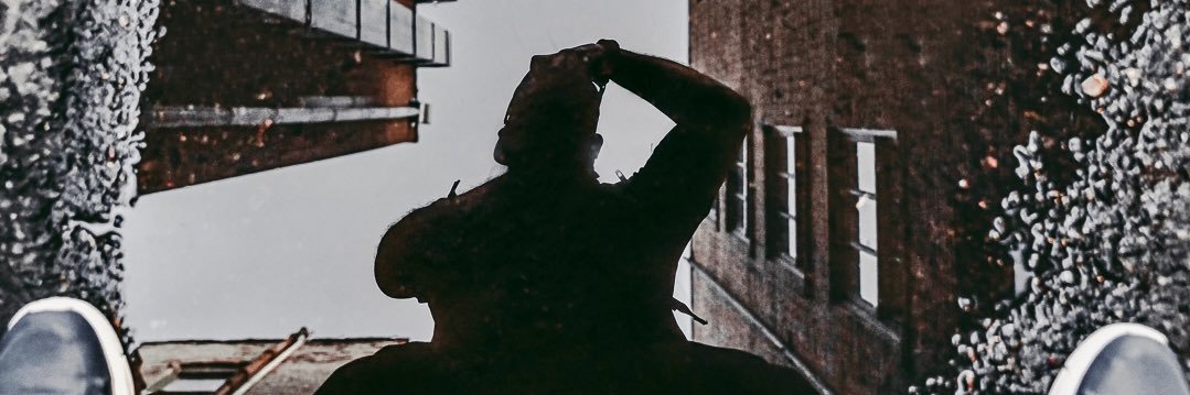 NeosEcho's profile banner image
