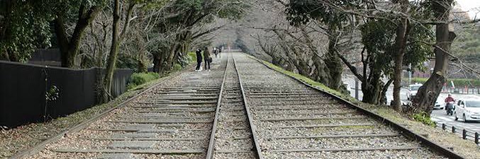 雪の降る街 banner