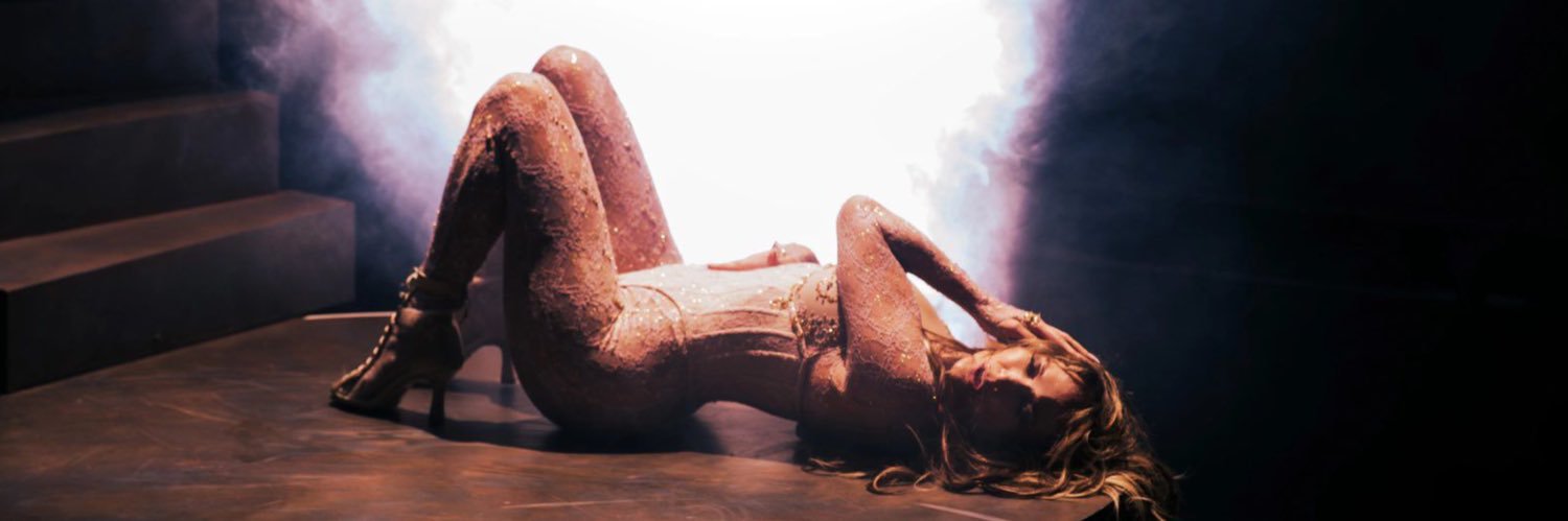 Tami's banner