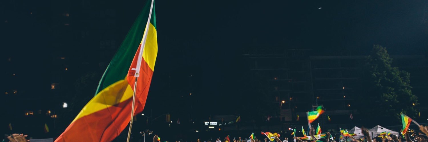 memeeshete's profile banner image