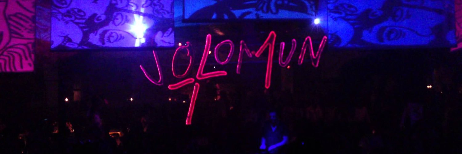 (cue) banner