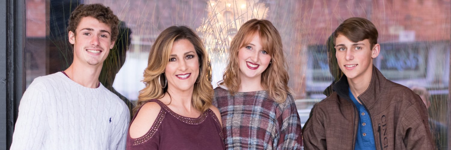 brandi513's profile banner image