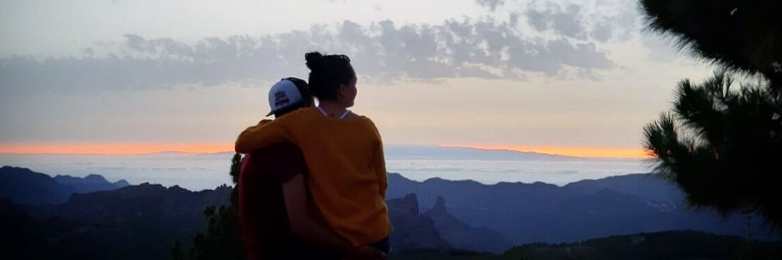 Carlarr10's profile banner image