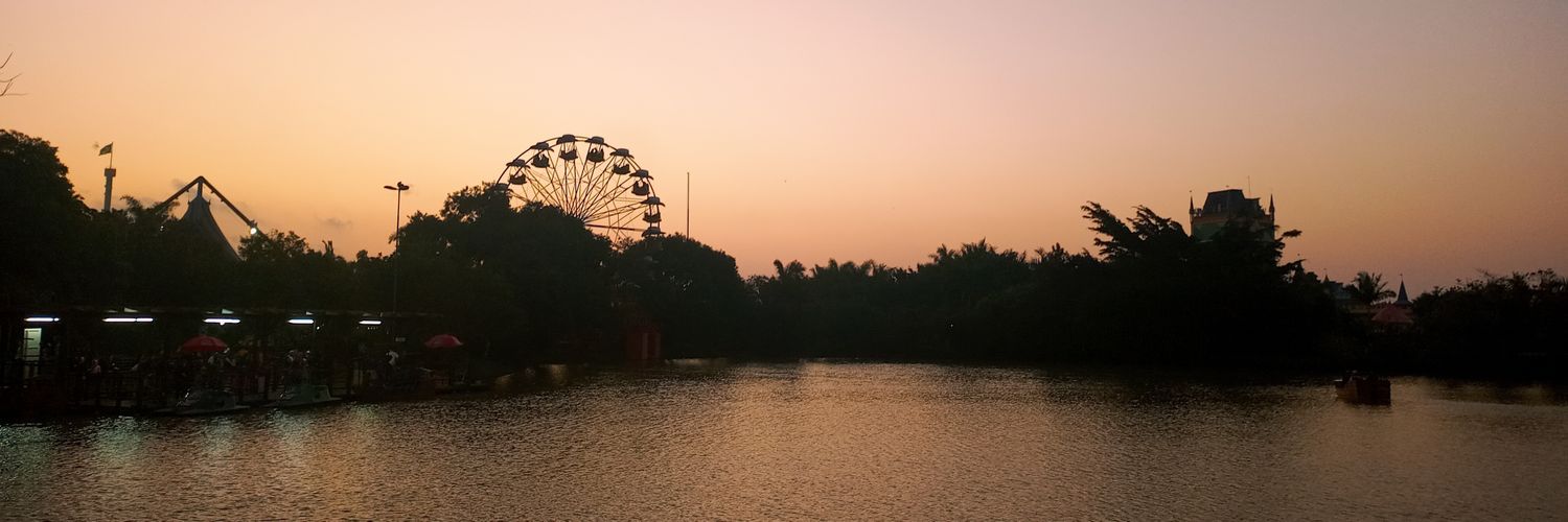 RayaneCordeiro's profile banner image