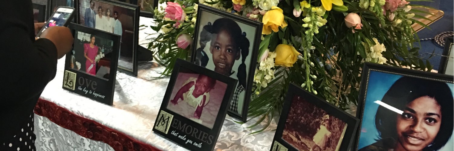 Robyn 🫶🏾💞 banner