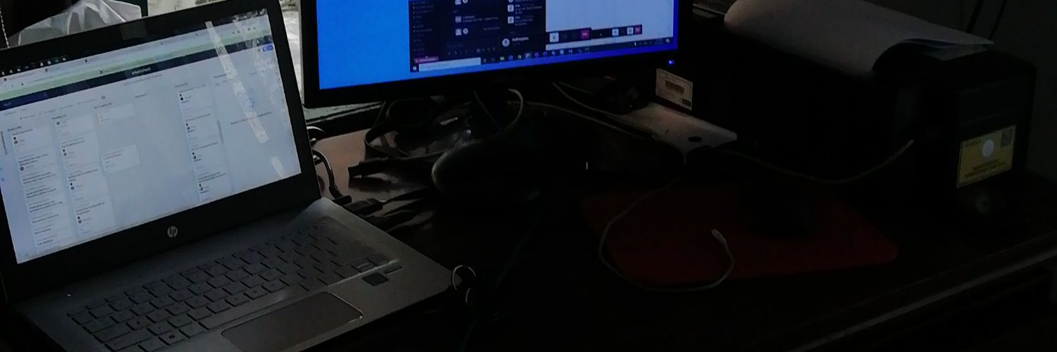 akzir_'s profile banner image