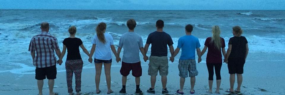 laurenpelzer's profile banner image