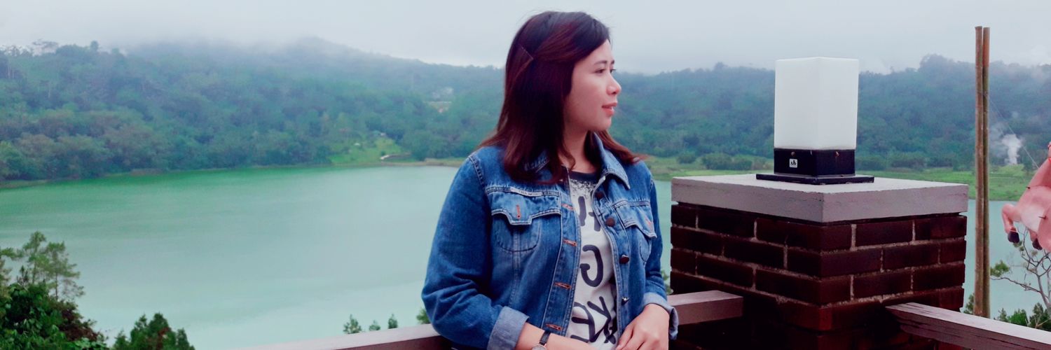 MonaMonces_'s profile banner image