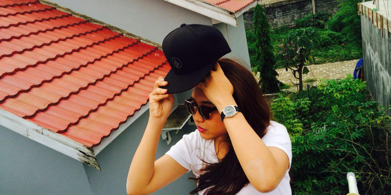 Putri Apriani banner