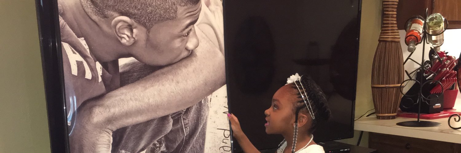 cierraashonte's profile banner image