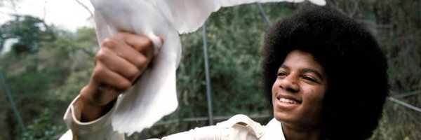 AnneSa_I Profile Banner