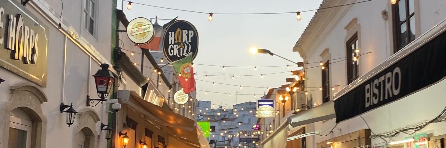 helefm's profile banner image