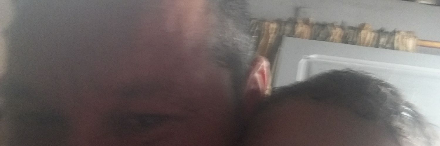 HumbertoLinan's profile banner image