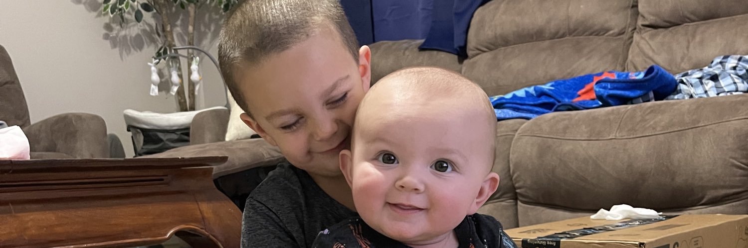 chloeewright13's profile banner image