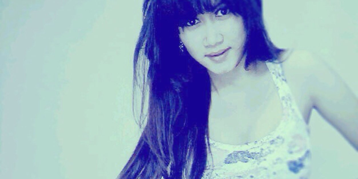 olinees's profile banner image