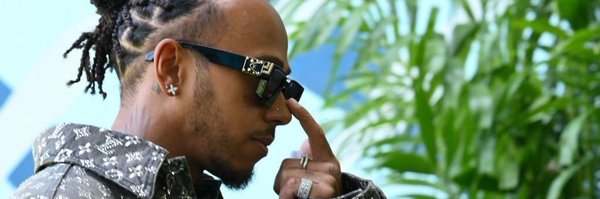 Meryl_B_89 Profile Banner