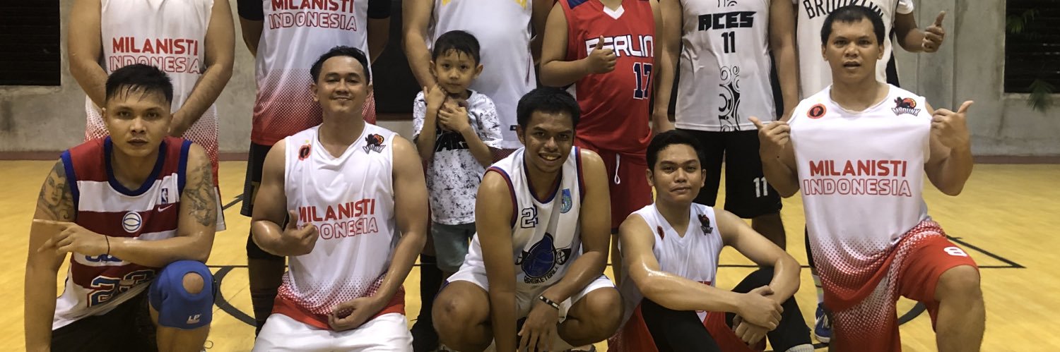 sonniakbar's profile banner image