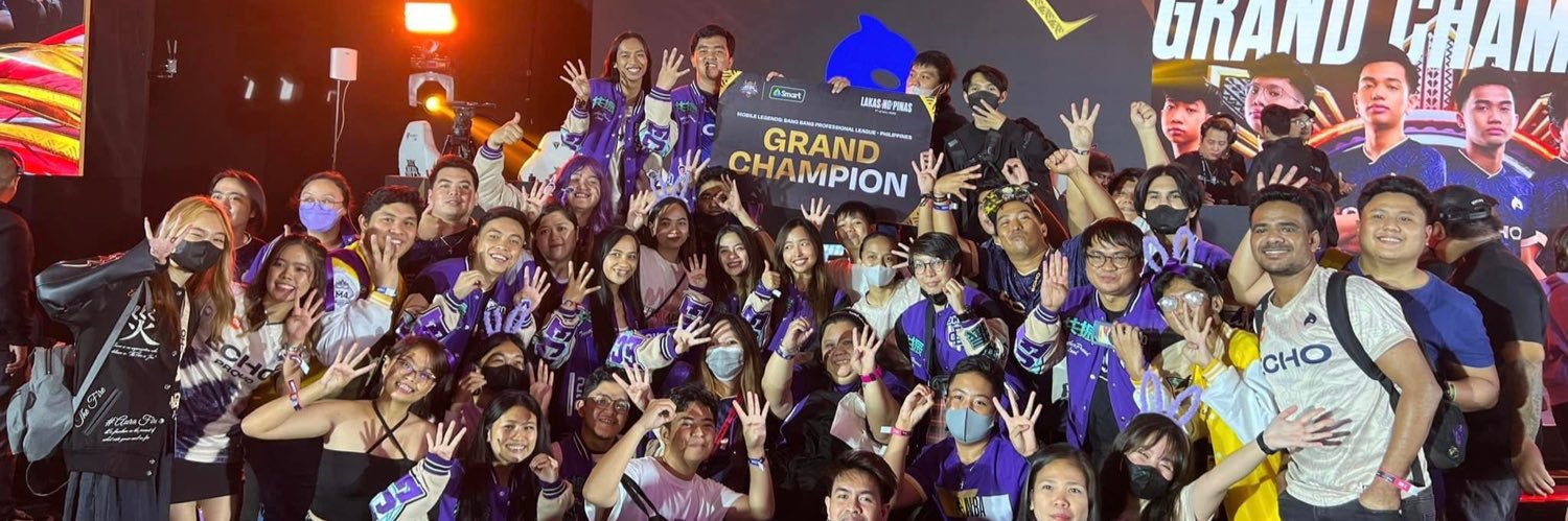 urxyrielle's profile banner image