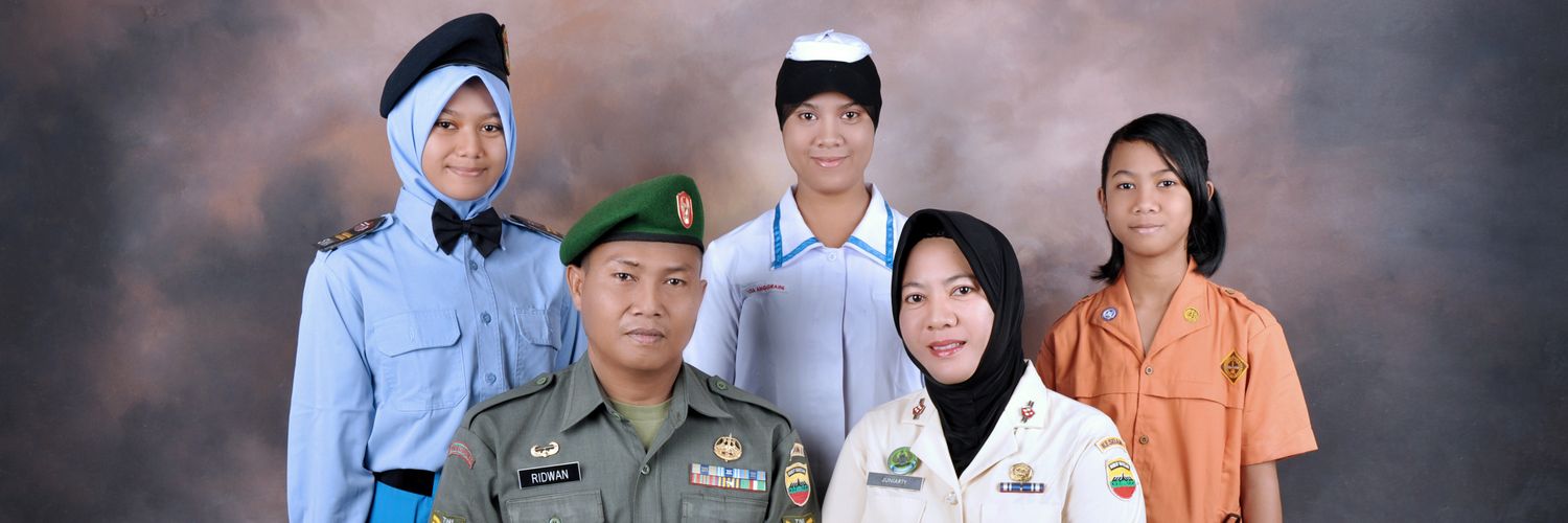 Lishashaa's profile banner image