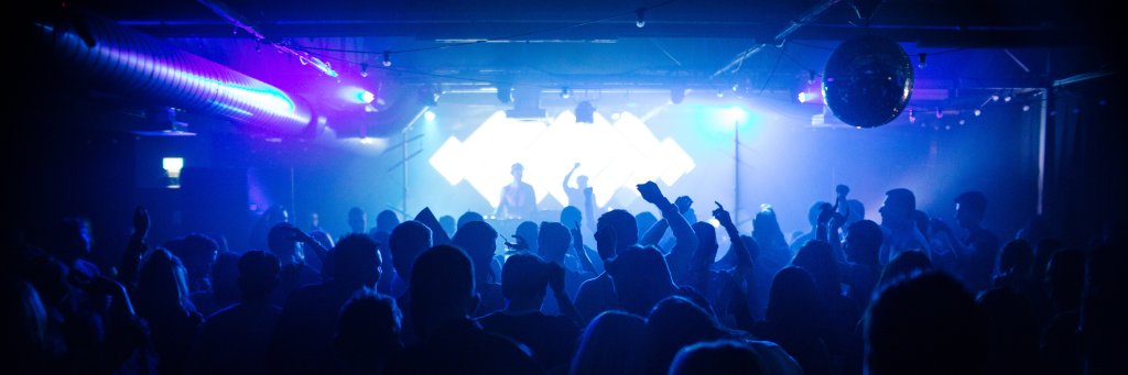 onthehouse_uk's profile banner image