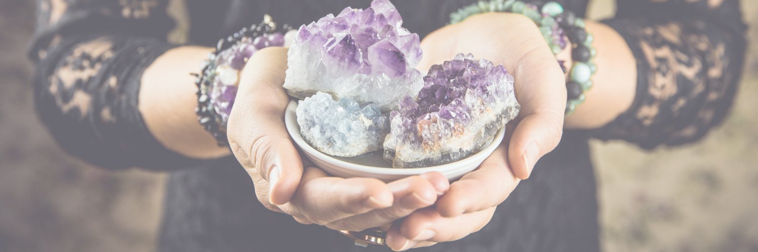 Cosette (she/her) banner