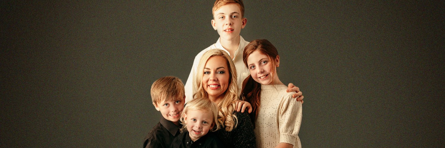 docmariamarkham's profile banner image