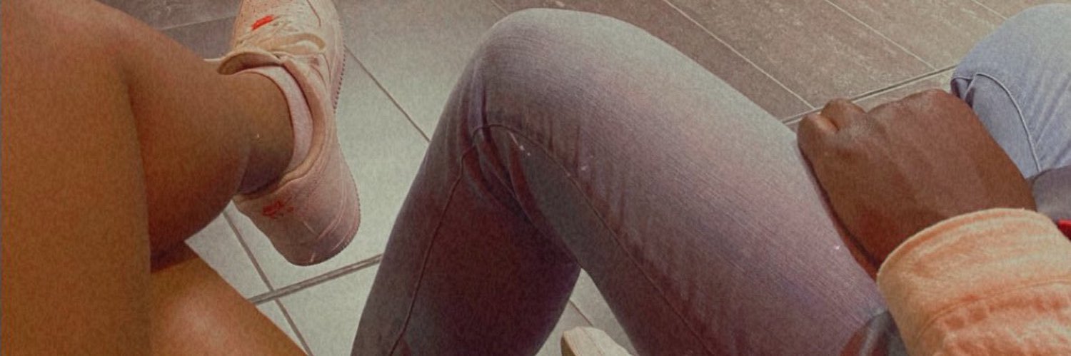 Orneeh_'s profile banner image