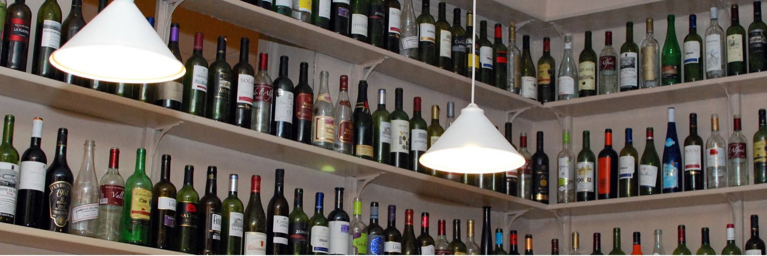 Devinosvinoteca's profile banner image