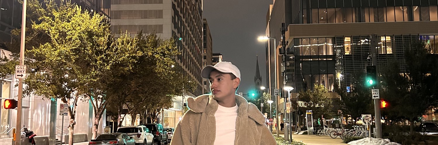 omar_becer's profile banner image