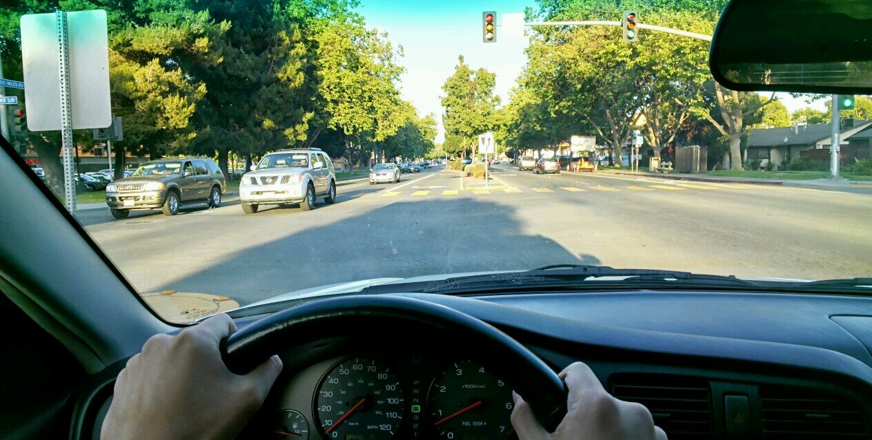 @qi - Adrian✌🏽 banner