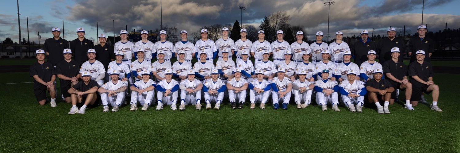 Centralia College Baseball's banner