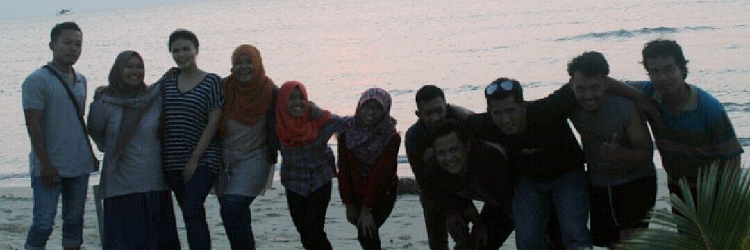 ihdanazalia's profile banner image