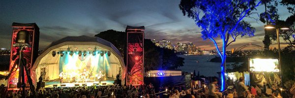 helenp Profile Banner