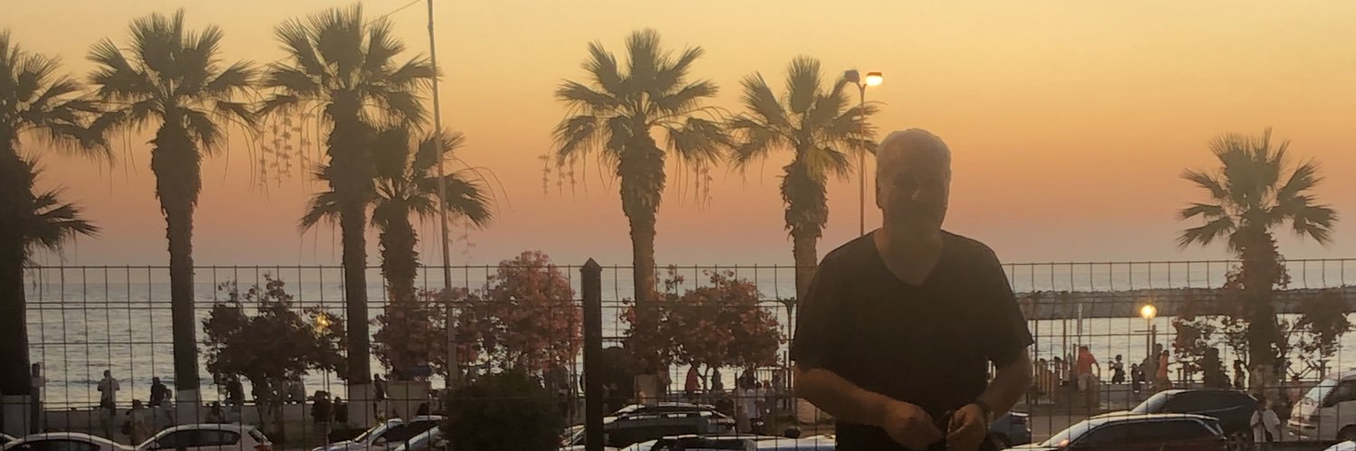 LEVENTEROL09's profile banner image