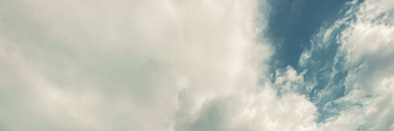 vale_comba's profile banner image