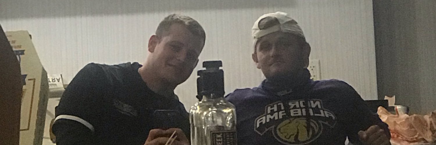 SWELLIS15's profile banner image