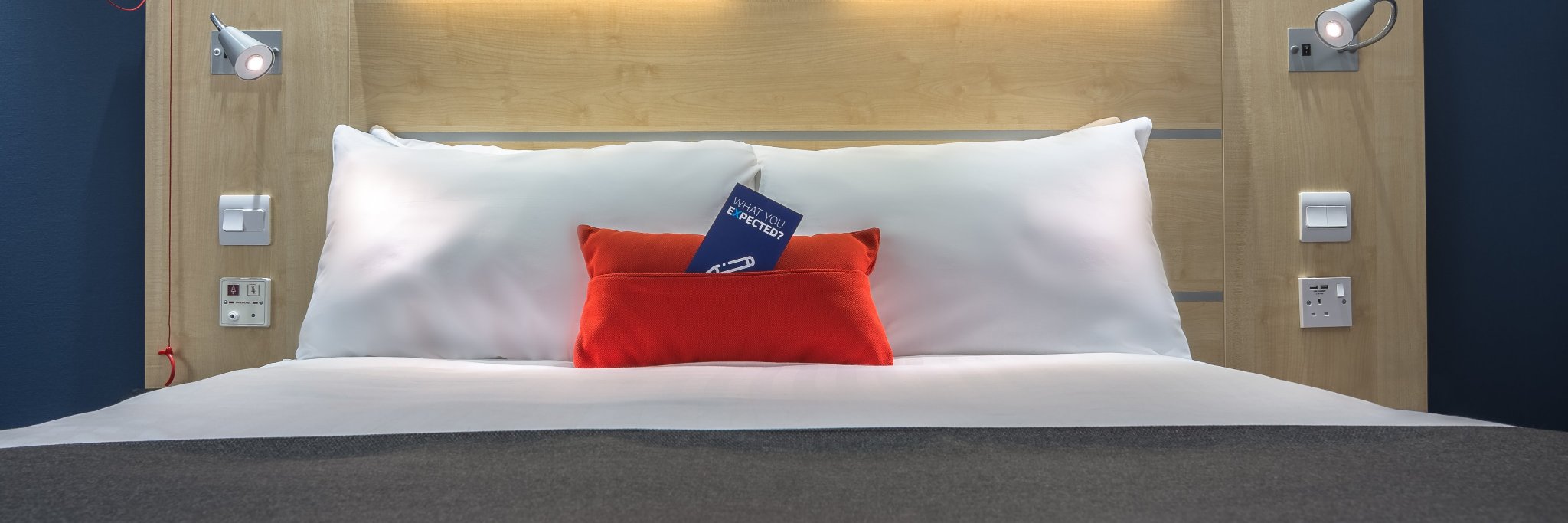 Holiday Inn Express Kettering banner