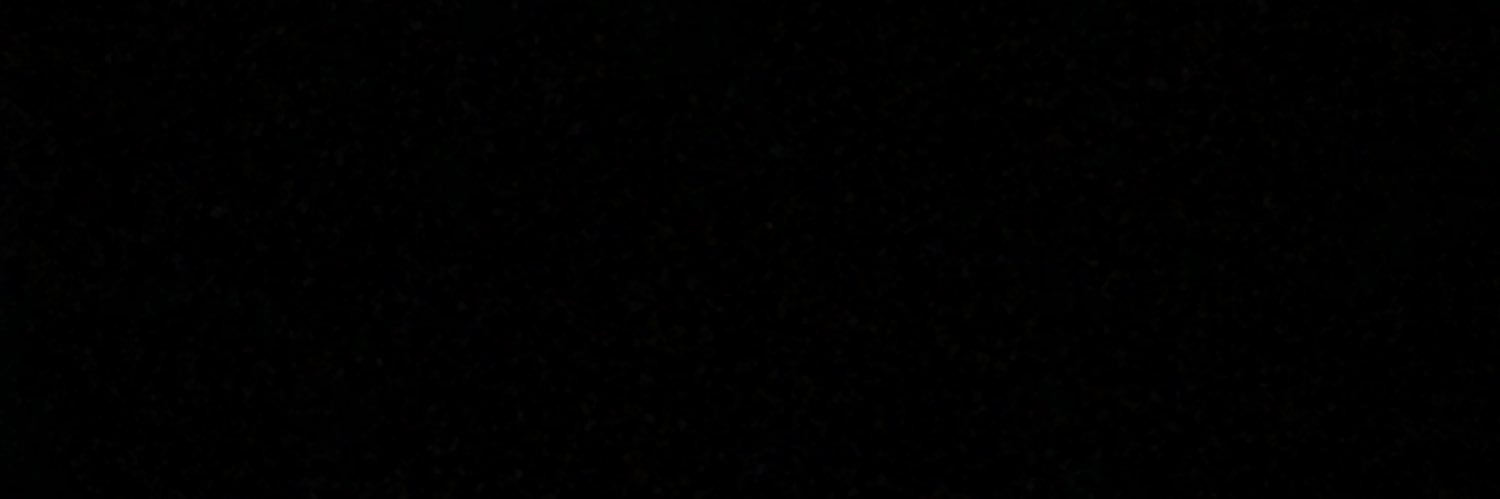 h_e202's profile banner image