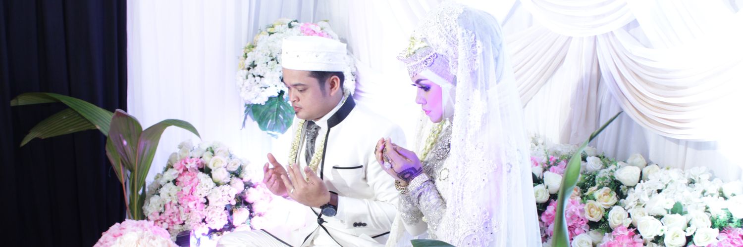 IndahLinggo's profile banner image