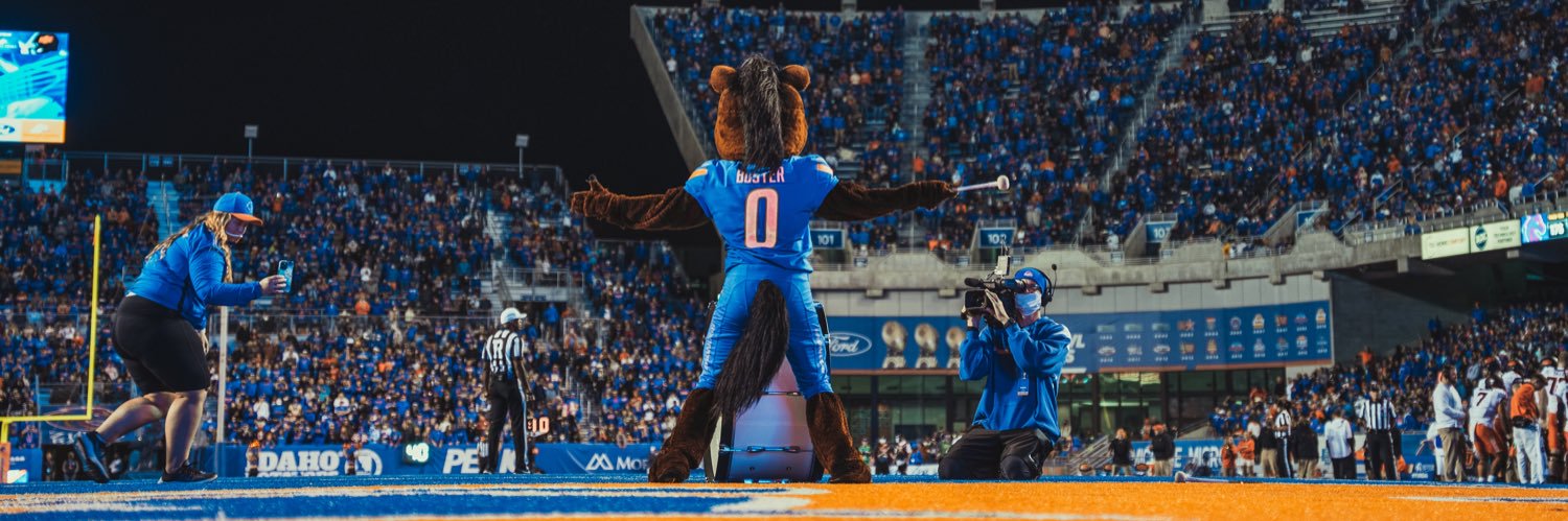 sierrasandison's profile banner image