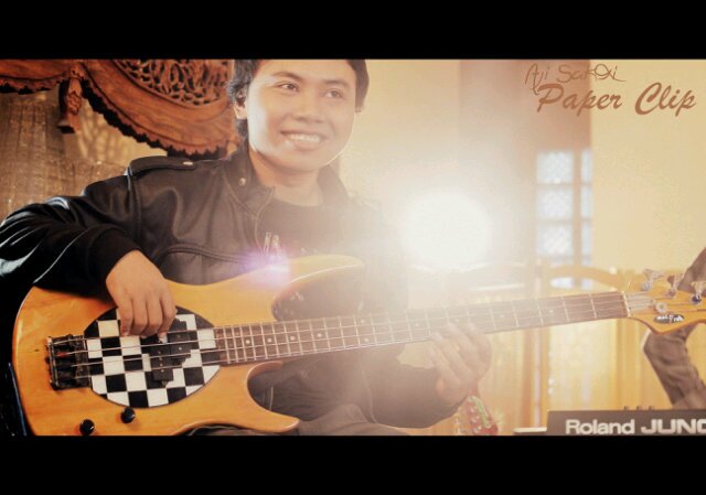 Aji_Paperclip's profile banner image