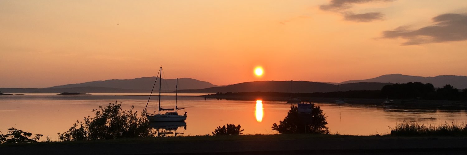 BillieKirkham's profile banner image