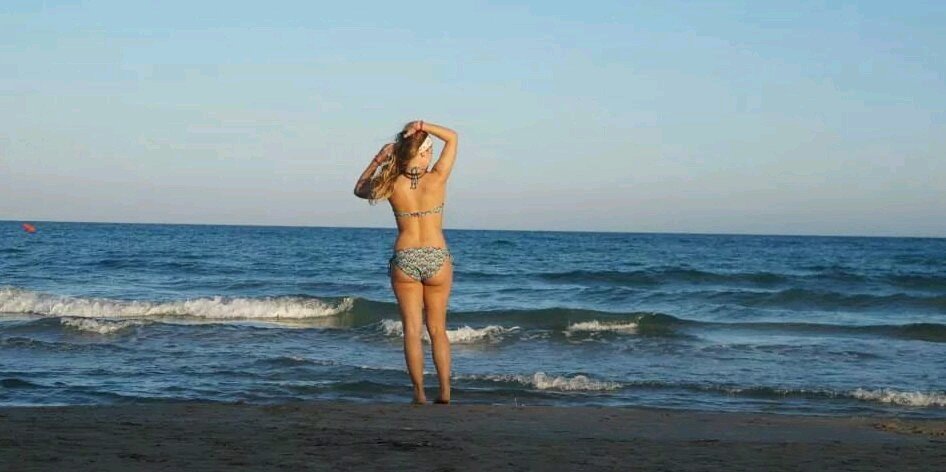 Carlamonti96's profile banner image